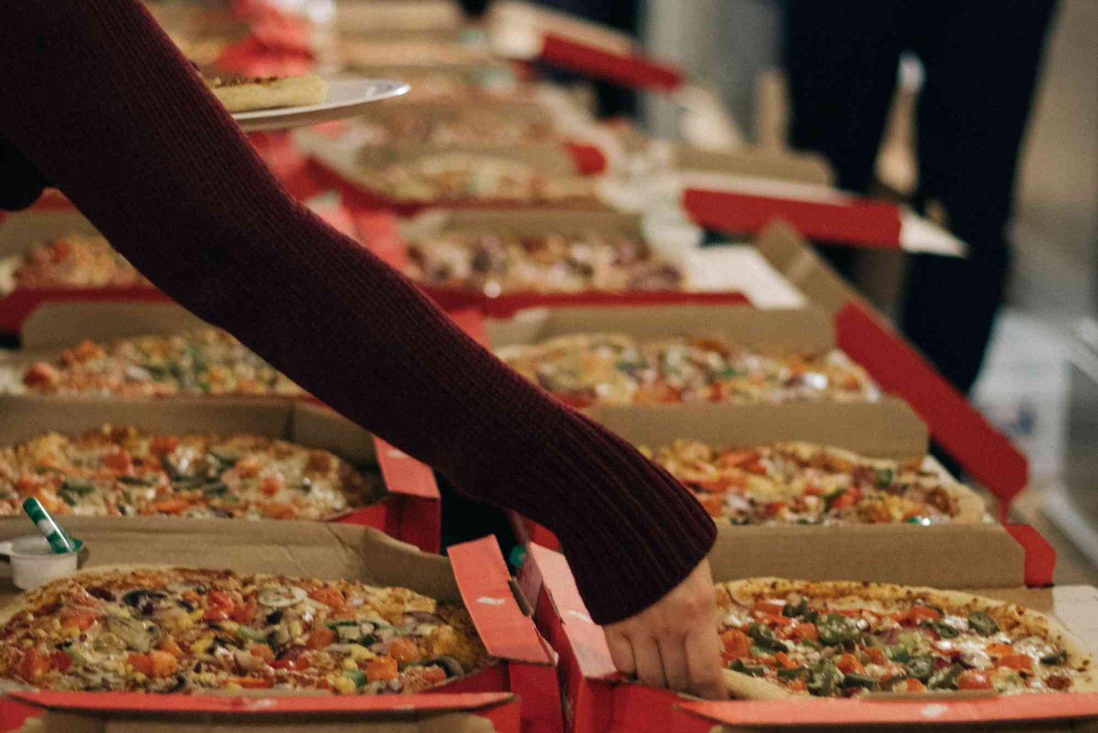 How To Order Pizza From Whole Foods Tips & Common Mistakes