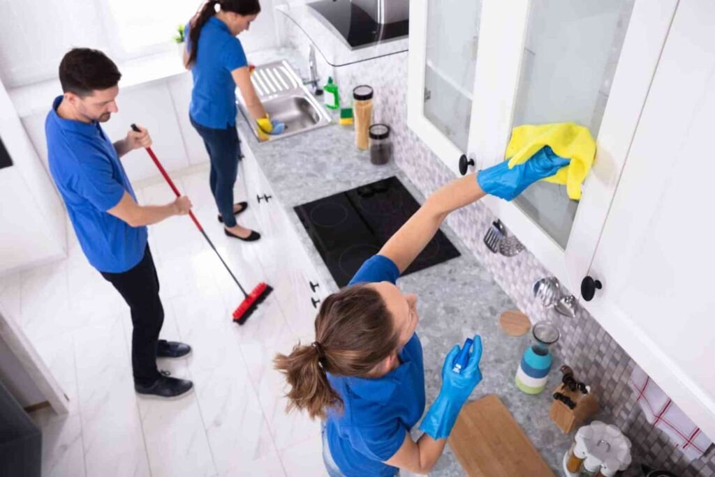 What Is The Best Kitchen Deep Cleaning Service Checklist (Step-By-Step Guide)
