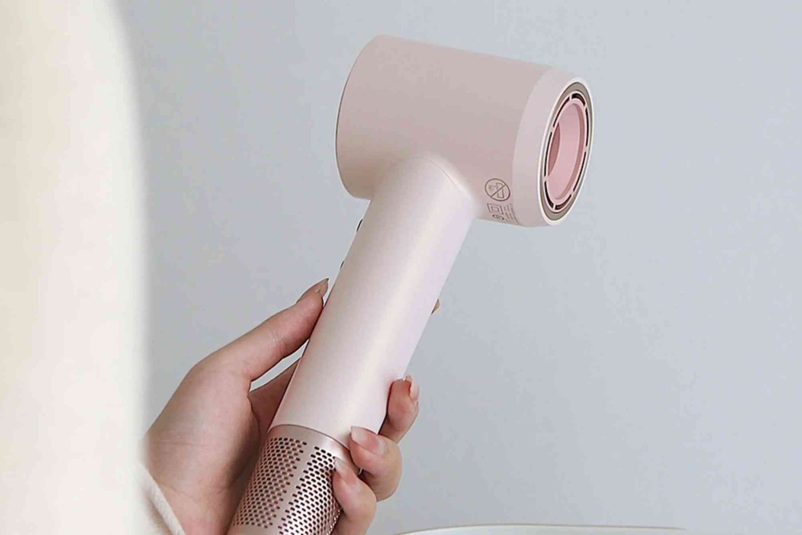 Best Blow Dryer Savings Tips & Mistakes